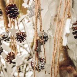 Guirlande Pommes De Pin Et étoiles - Viva La Fiesta